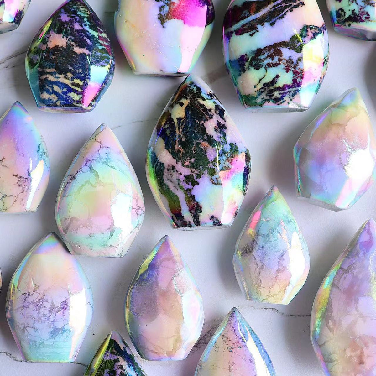 レインボーオーラ アメジスト スマイル ジオード スフィア 70㎜ Amazon.co.jp: KALIFANO エンジェル オーラ アメジスト ジオード