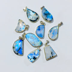 Collection image for: Crystal Pendants
