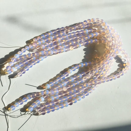 Mixed crystal bead strand