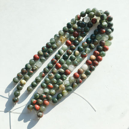 Mixed crystal bead strand