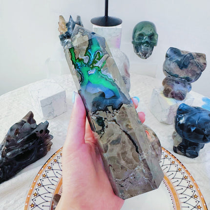 Volcano Agate carving set