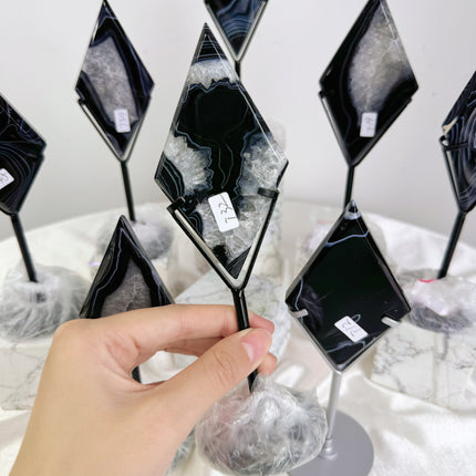 Crystal Carving Black Sardonyx Agate Flat Diamond With Stand
