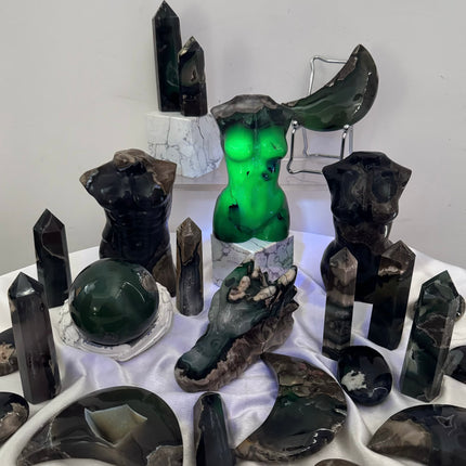Volcano Agate carving set