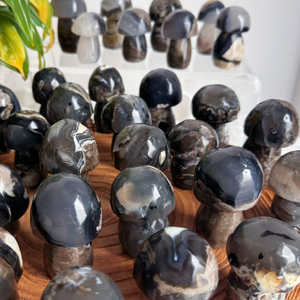 crystal carving volcano agate mushroom wholesale for B2B supplier