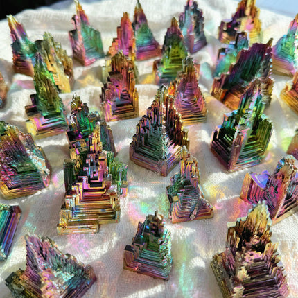 Crystal Specimen Bismuth Specimen For Wholesale Price