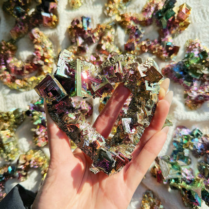 crystal specimen bismuth star moon heart wholesale for B2B supplier photo 4