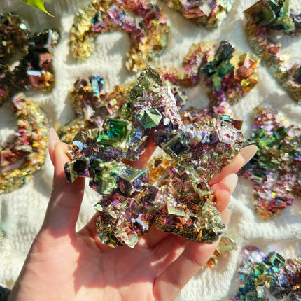 crystal specimen bismuth star moon heart wholesale for B2B supplier photo 2