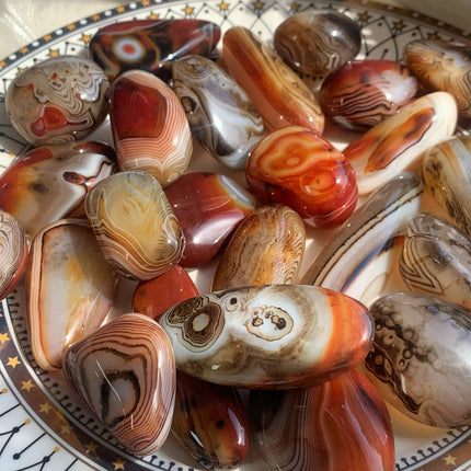 Sardonyx Agate palm stone