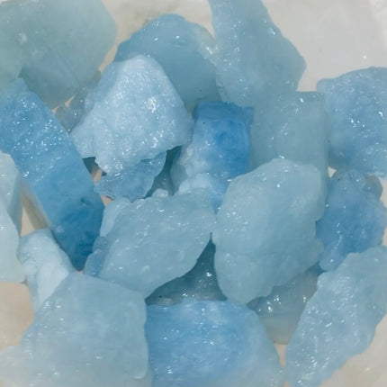 Aquamarine raw stone
