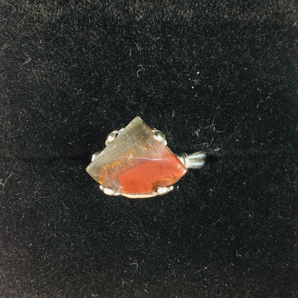 Mixed gemstone ring