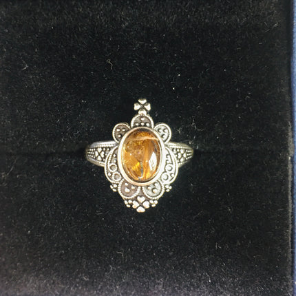 Mixed gemstone ring