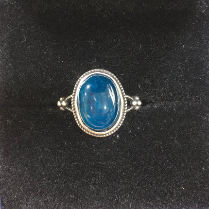 Mixed gemstone ring