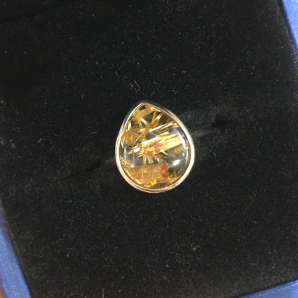 Mixed gemstone ring