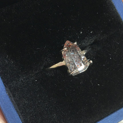 Mixed gemstone ring