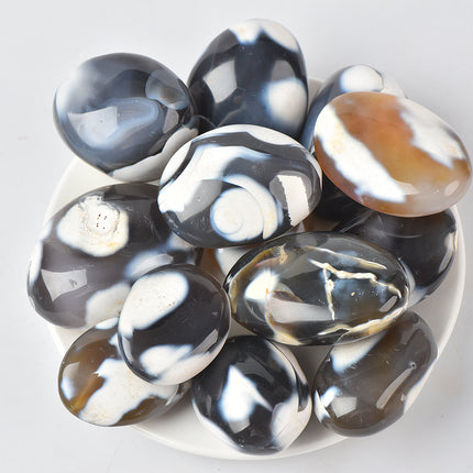 Orca Agate palm stone